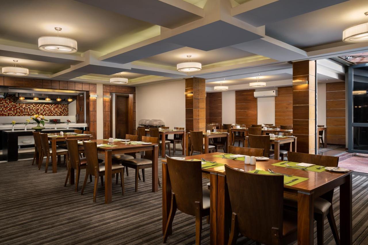 Premier Hotel Midrand Exterior foto