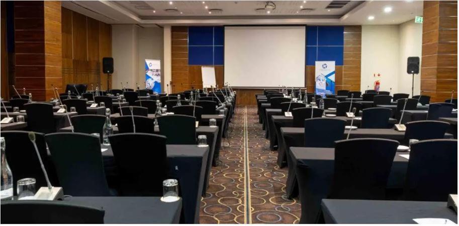 Premier Hotel Midrand Exterior foto